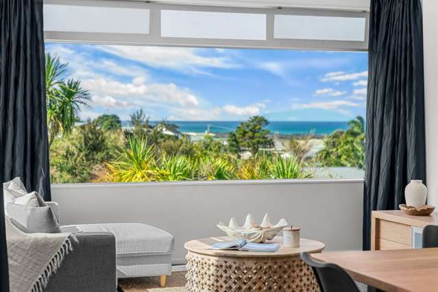Stunning Contemporary!!
