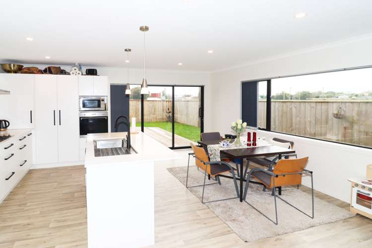 4 Devon Lane Carterton_5