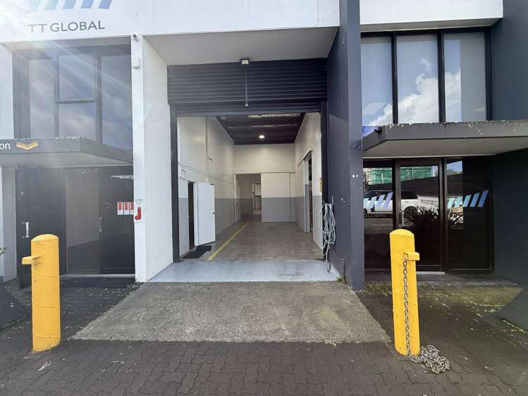 11 Binsted Road New Lynn_18