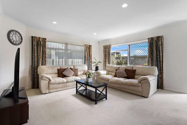 1/64 Riverside Road Orewa_3