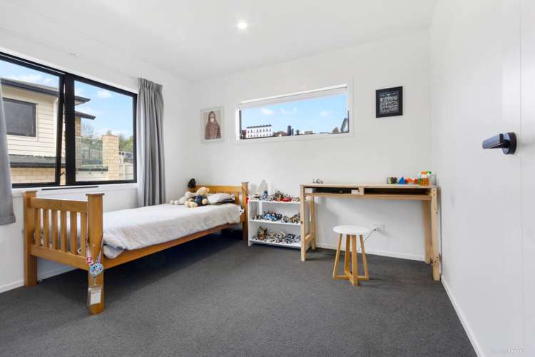 9 Mataki Way Glen Eden_11