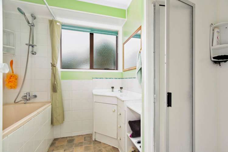 56 Brunner Road Glen Eden_5