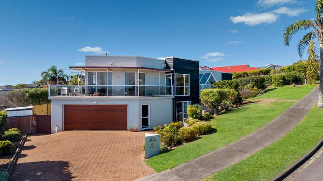 4 Dorrington Place Eastern Beach_4