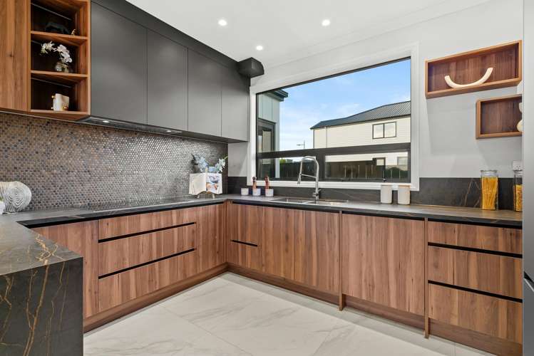 28 Catalina Avenue Rosehill_17