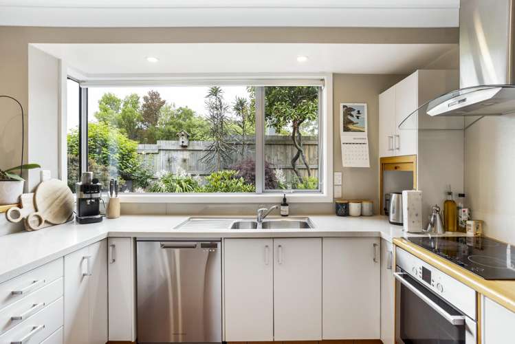 3 Dee Street Kinmont_13