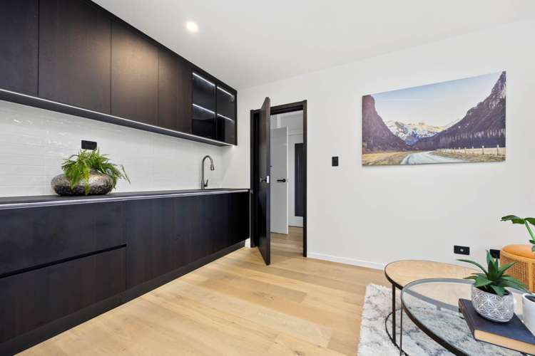 8A Eglinton Avenue Mt Eden_11