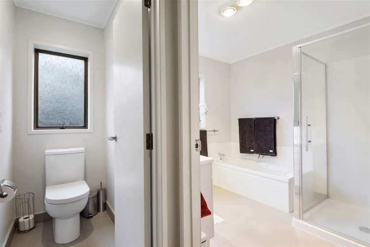 64 Newhaven Terrace Mairangi Bay_17