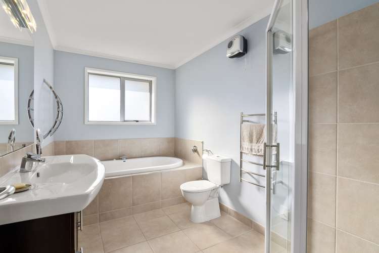 6 Ryeland Avenue Wakefield_14