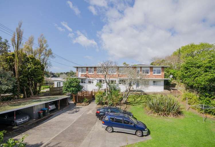 4/57A Mountain View Road_0