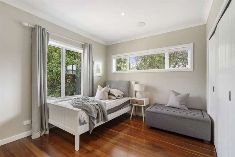 49 Eversleigh Road Belmont_10