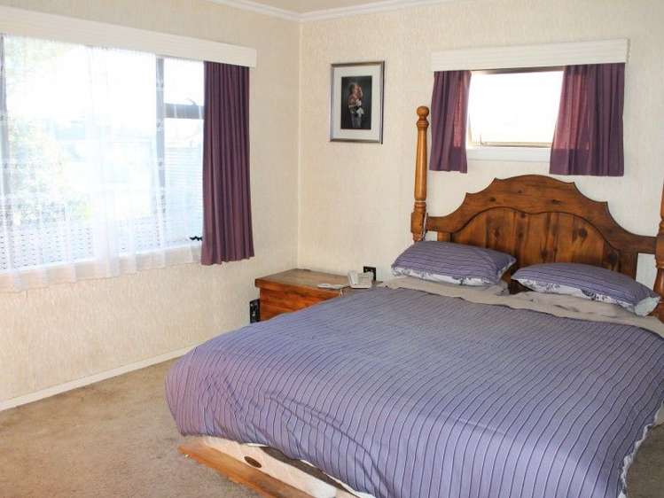 10 Costley Street Carterton_8