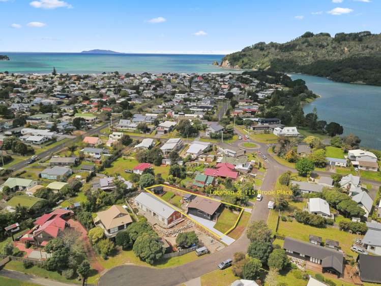 115 Brook Place Whangamata_20