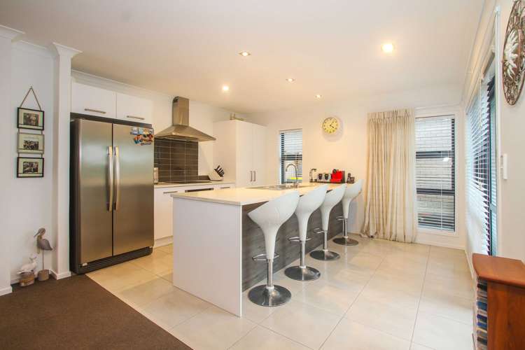 91 Maylee Crescent Gulf Harbour_3