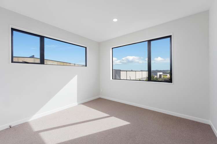 8 Alexander French Close Silverdale_11