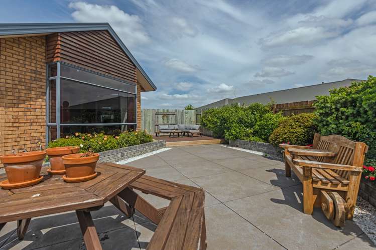 8 Crabapple Close Milson_17