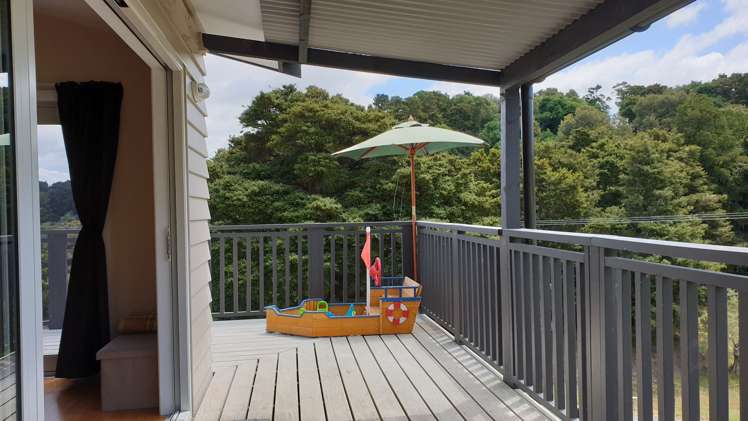 66 Puriri Glade Maungaturoto_22