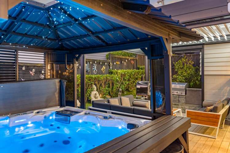 6 Arbors Track Silverdale_15