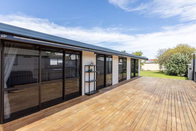 3 Dorset Place Tamatea_14