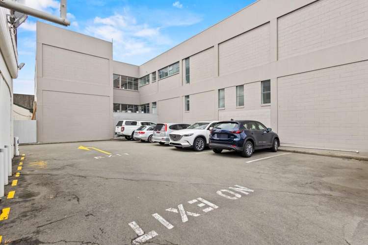 114 Fitzgerald Avenue City Centre_14