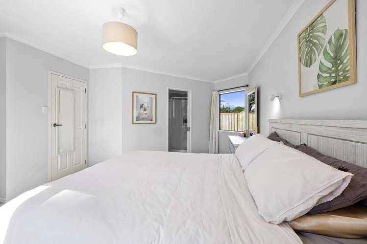 4 Willow Place Whalers Gate_12