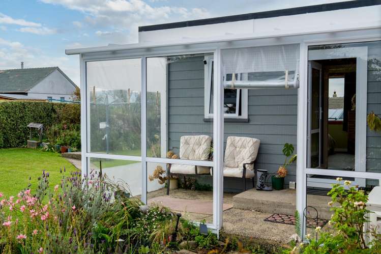 87 Riselaw Road Calton Hill_23