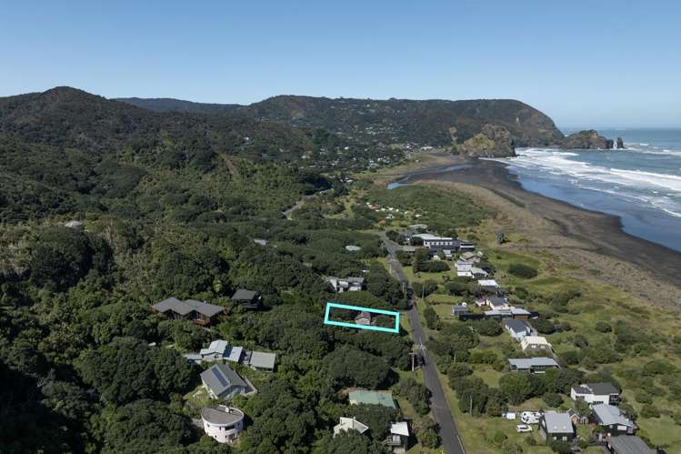 35 North Piha Road Piha_13