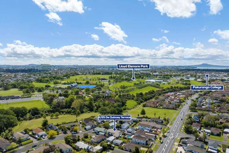 2/25 De Quincey Terrace Highland Park_13