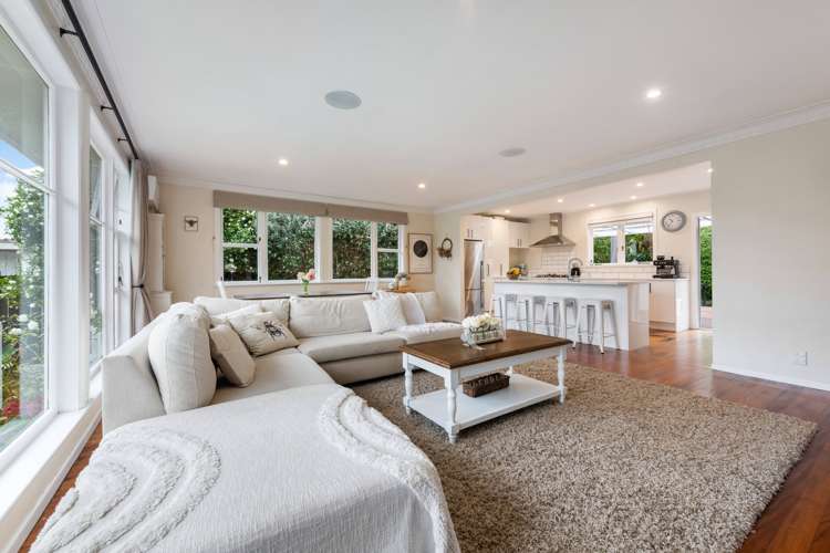 21 Chartwell Avenue Glenfield_9