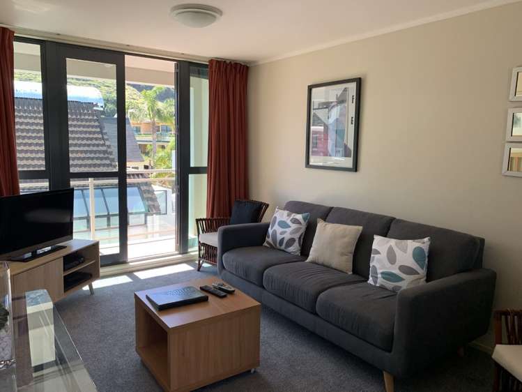 5 The Mall Cromwell_5