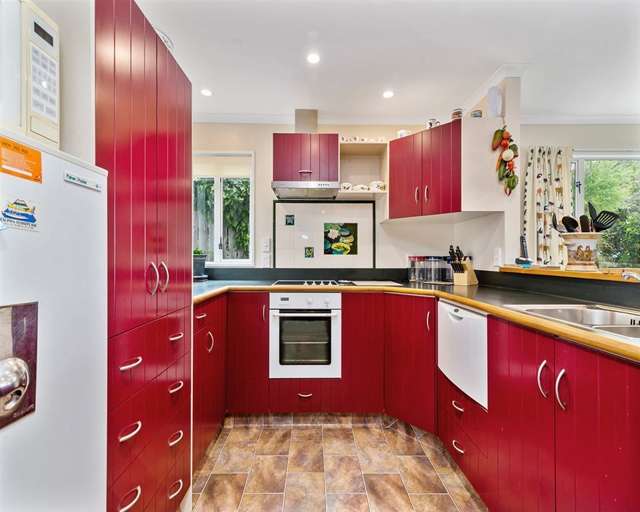 13 Pataka Road Taupo_3