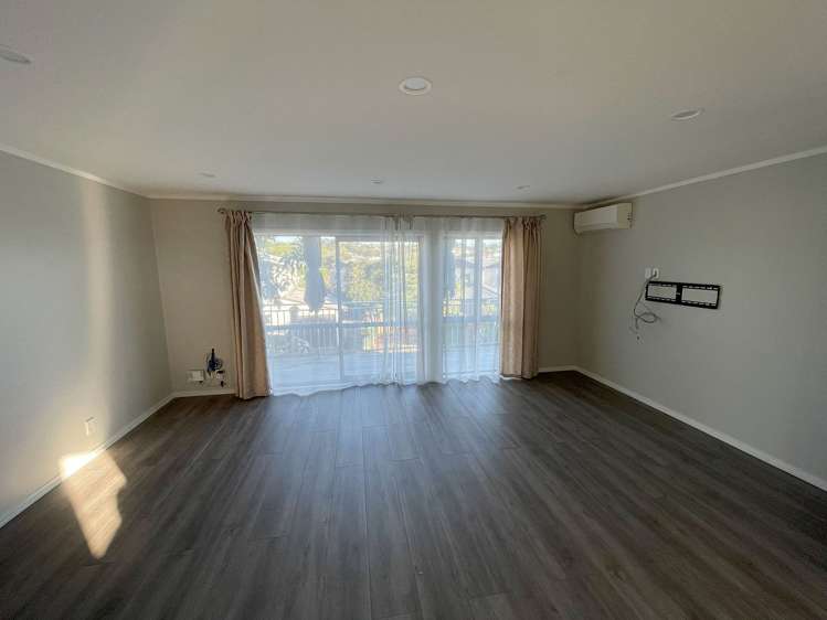 9/15 Andersons Road Oteha_16