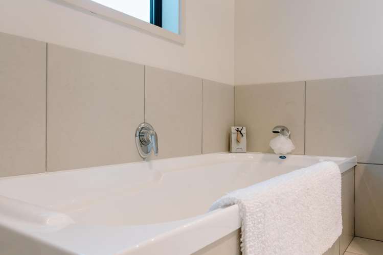 31 Glenroy Place Tikitere_17