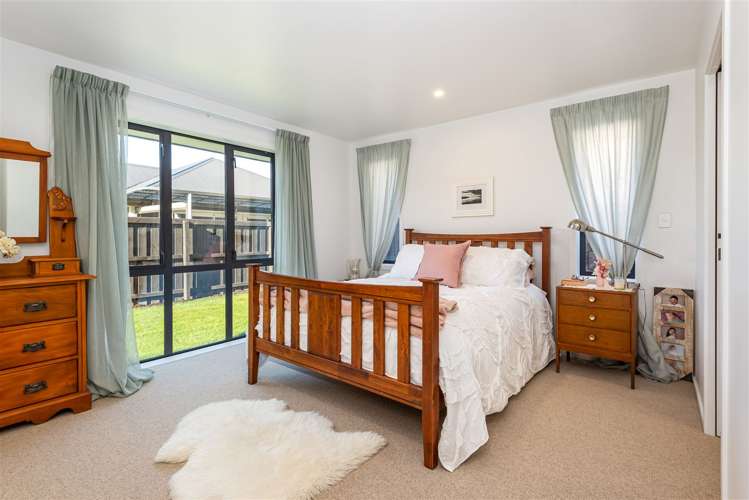 9 Angus Place Rangiora_17