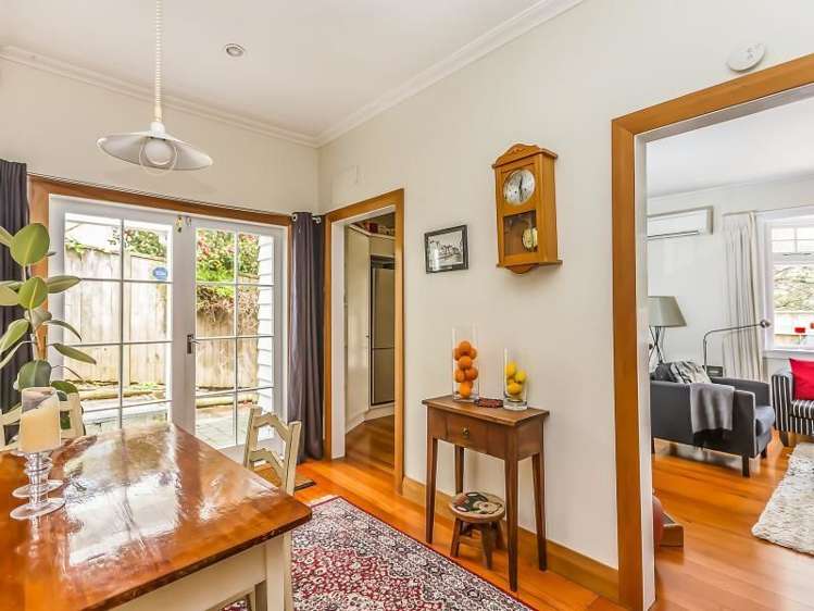 140 Onslow Road Khandallah_9