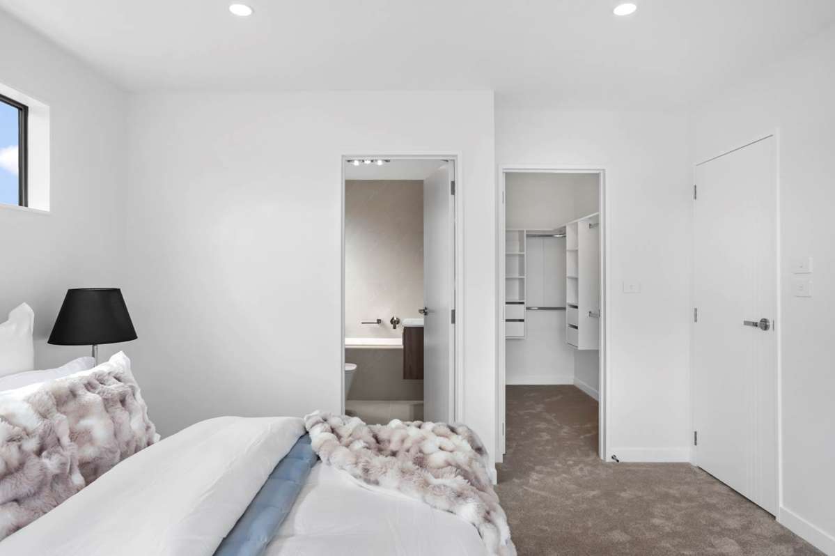 12 Kartolina Crescent_5