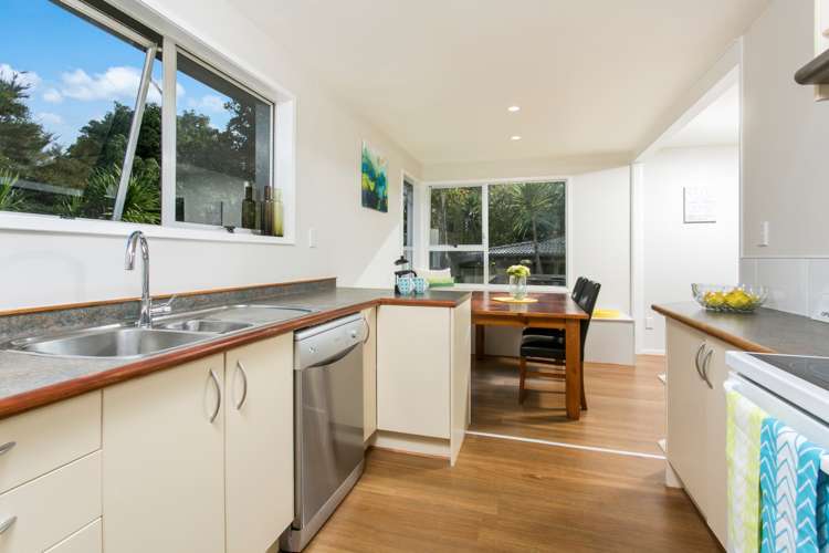 17 Babington Place Torbay_5