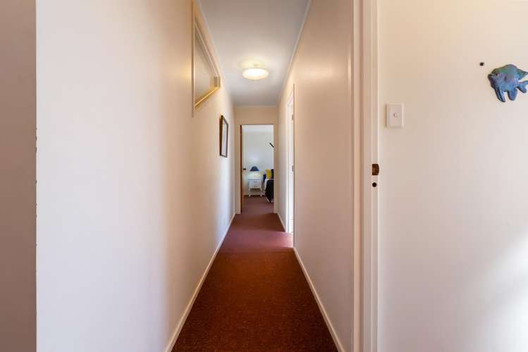 5A Seaview Road Cable Bay_20