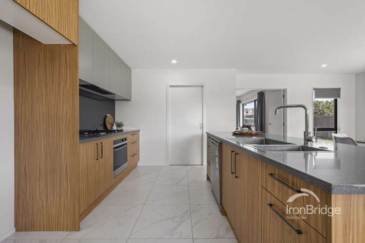 3 Clonbunny Close Rolleston_8