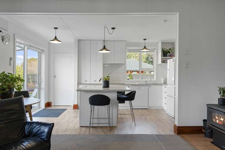 21 South Terrace Darfield_5