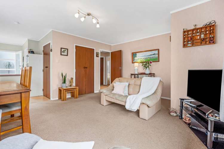 8/17 Swanson Road Henderson_11