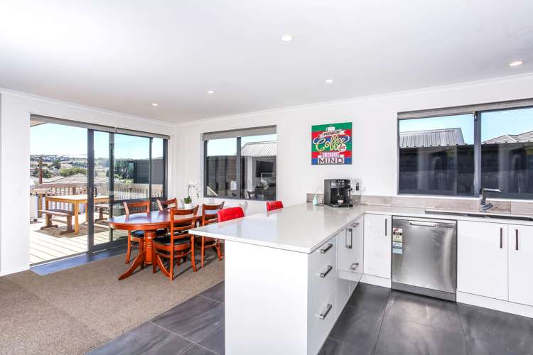 16 Lippiatt Crescent Pokeno_9