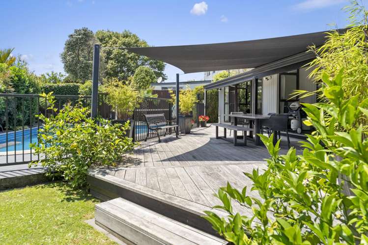 16 Roderick Street Otumoetai_17