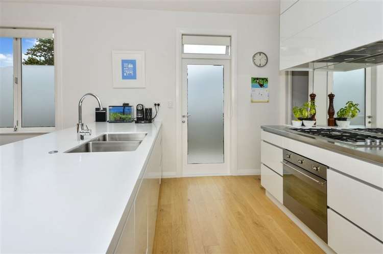 17 Egremont Street Belmont_4