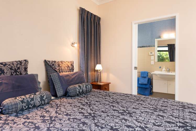 10 Fairway Avenue Mount Maunganui_15