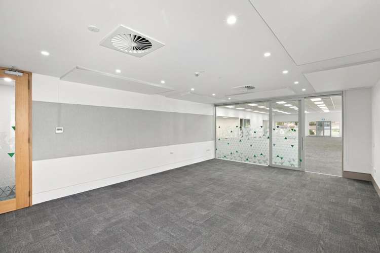 92 Russley Road Russley_20