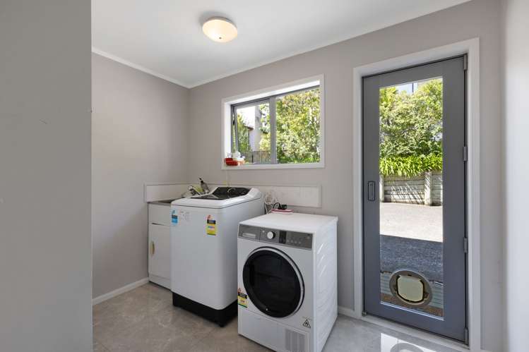 1/60 Penzance Road Mairangi Bay_37