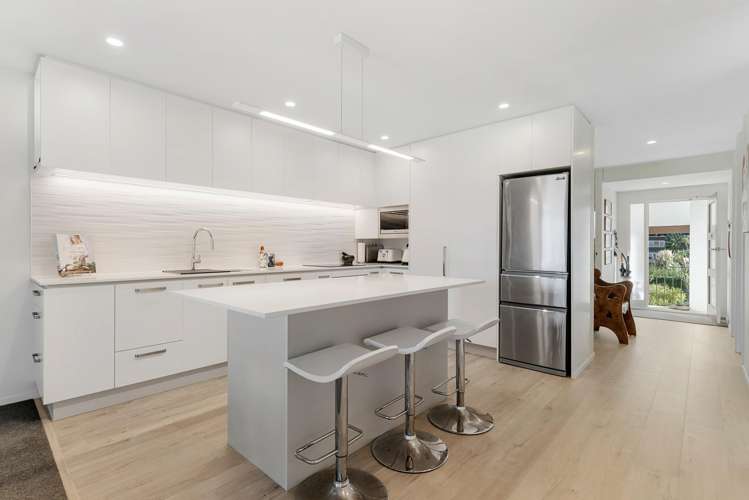 32/34 Waiwera Place Waiwera_8