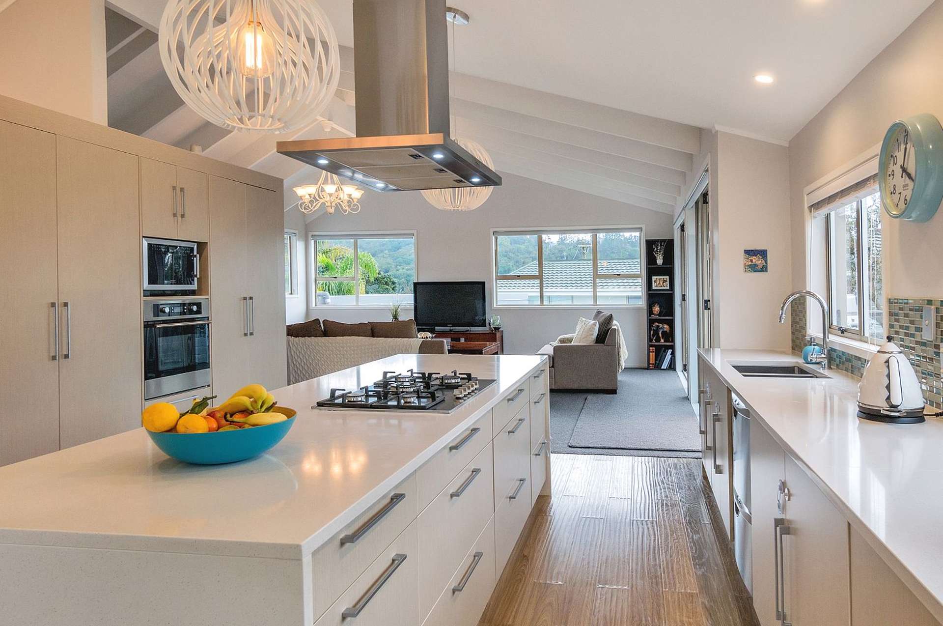 9 Valerie Crescent Okura_0