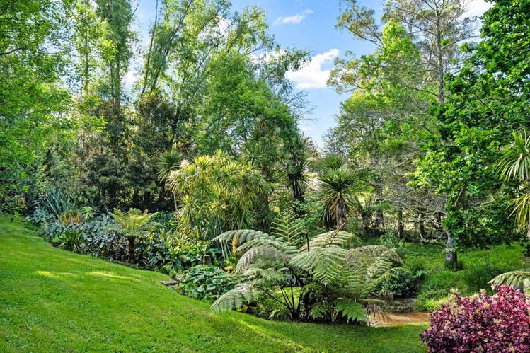 75 Mackesy Road Parahaki_20