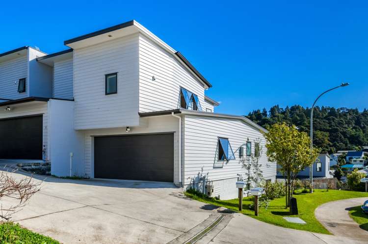 6/75 Tamahere Drive Glenfield_1